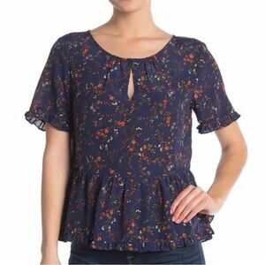 Madewell Silk Stanza Ruffle-Hem Top in Moonless Floral - Navy